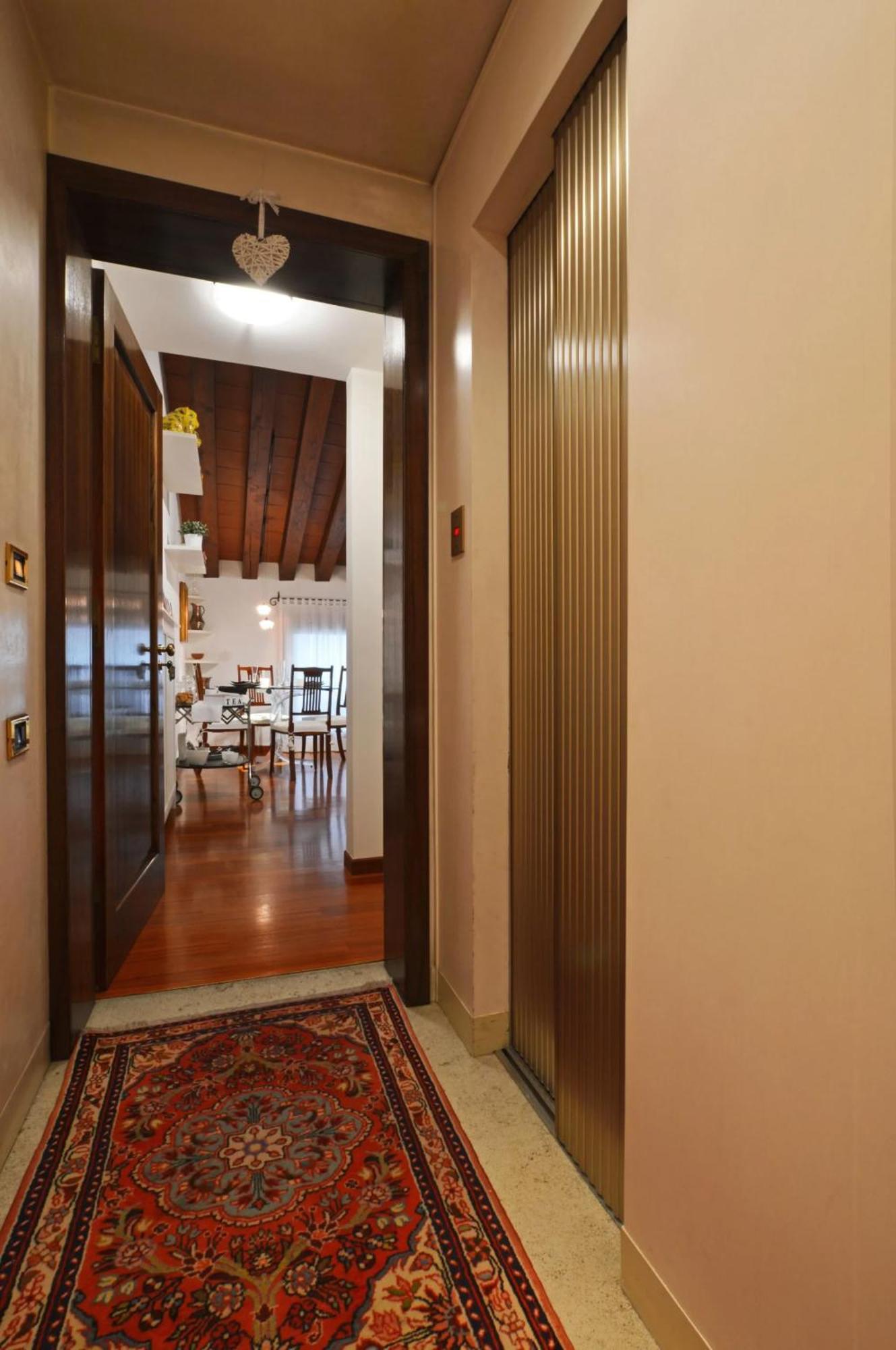 Apartment Deluxe Isola Di Mezzo Treviso Buitenkant foto